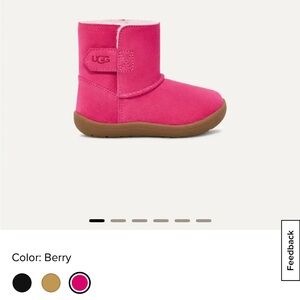 Infant Ugg boot in berry color